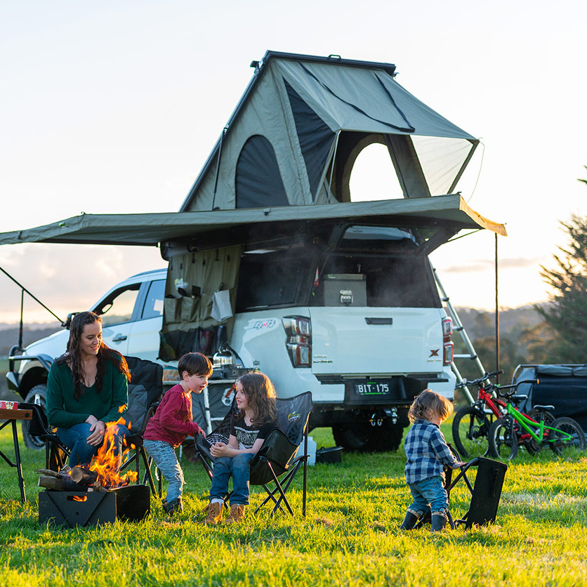 SWIFT 1400 HARD SHELL ROOFTOP TENT