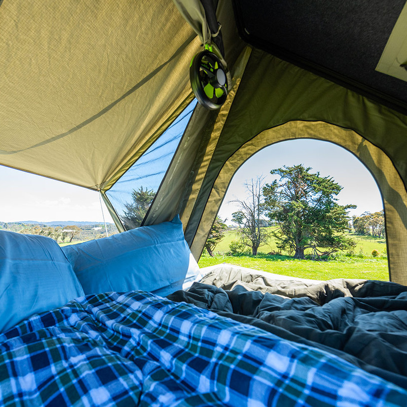 SWIFT 1400 HARD SHELL ROOFTOP TENT