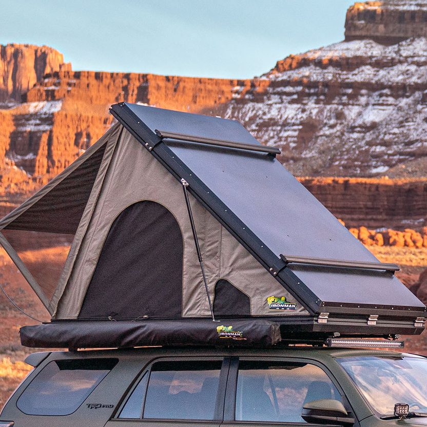 SWIFT 1400 HARD SHELL ROOFTOP TENT